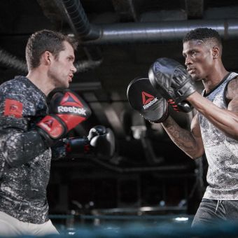 Боксерські рукавички Reebok Combat RSCB-10110RD 10oz red/black