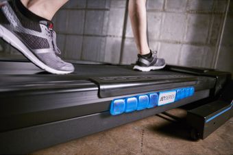 Бігова доріжка Reebok JET 300 (RVJF-10721BKBT)
