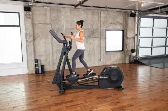 Орбітрек SportsArt E873